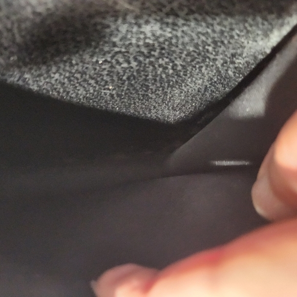 Gucci Black Leather Shoulder Bag - Picture 14 of 15